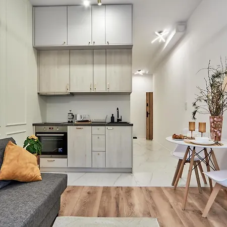 Superapart Marywilska 68b Daire *